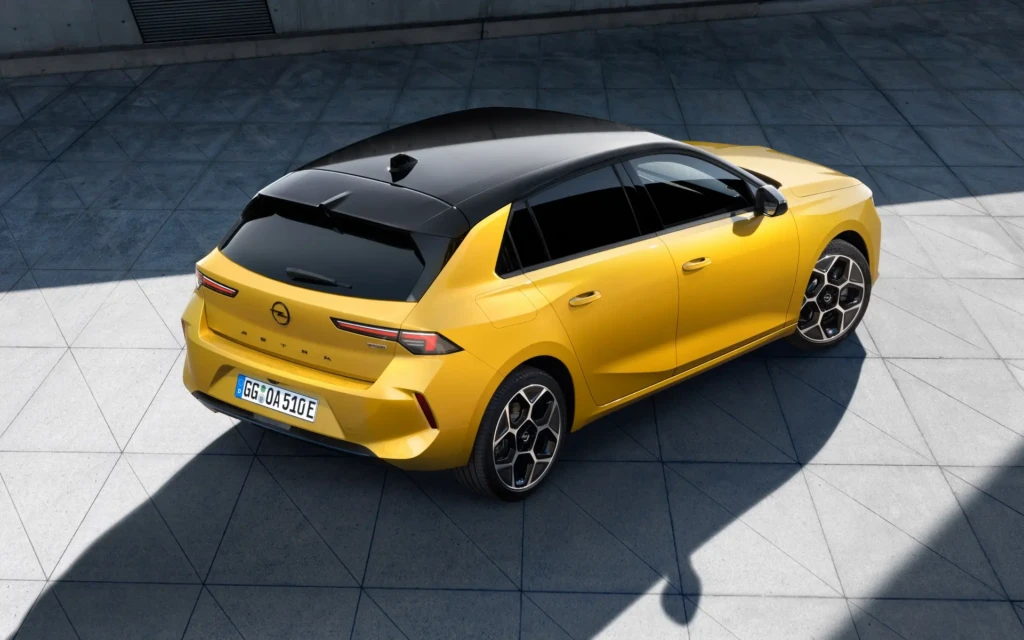 Opel Astra (задняя частина кузову)