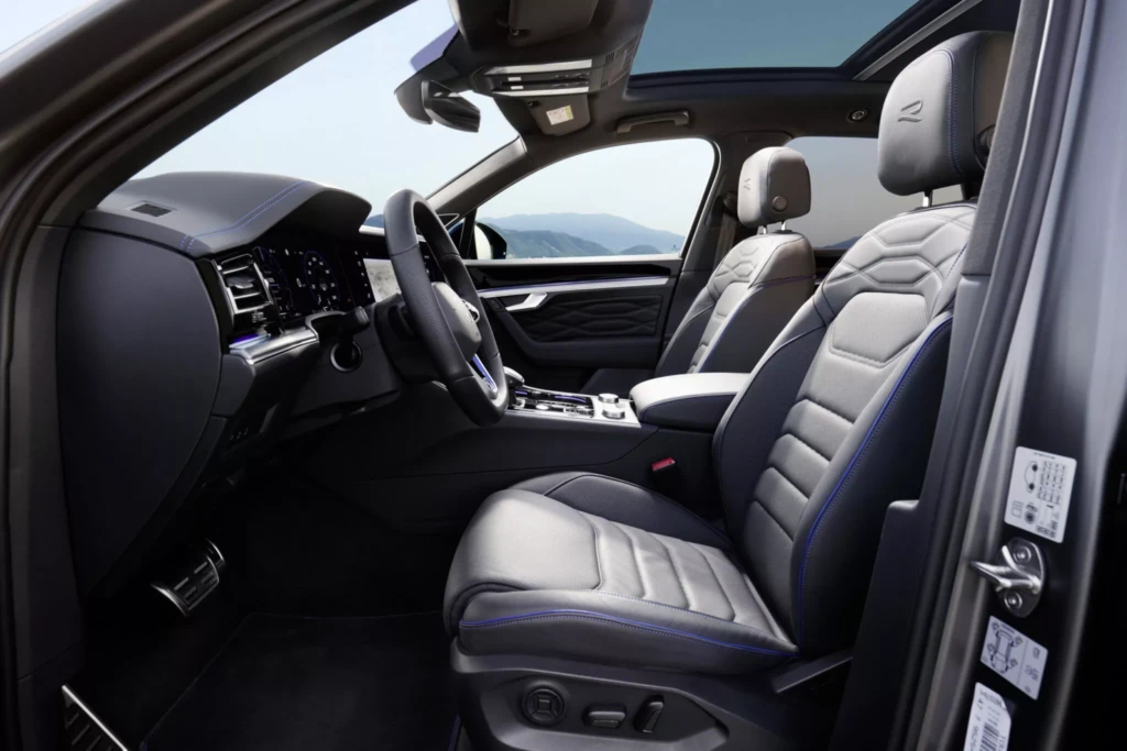Volkswagen Touareg (салон)