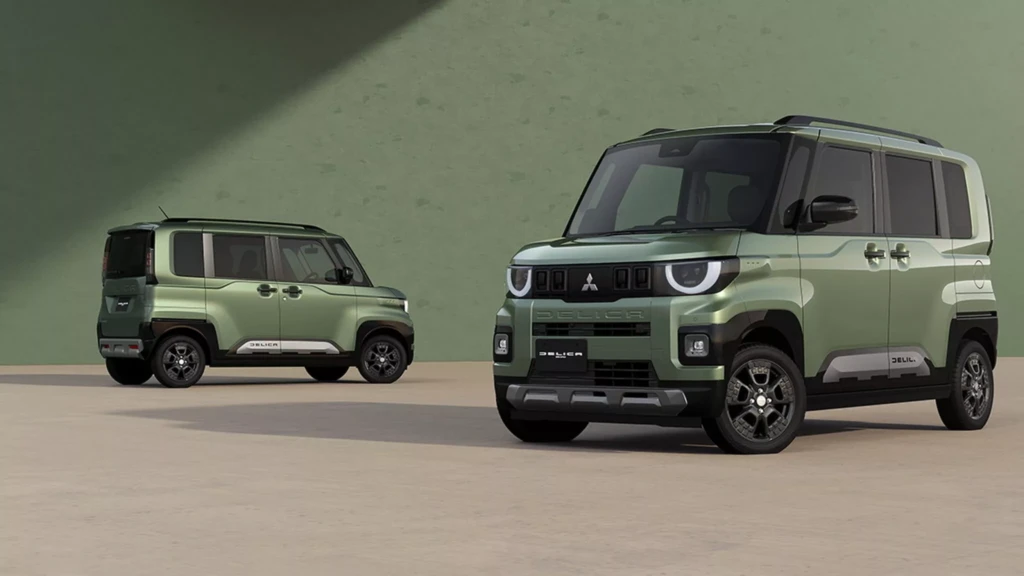 Delica Mini