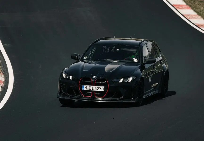 BMW M3 CS Touring на треку