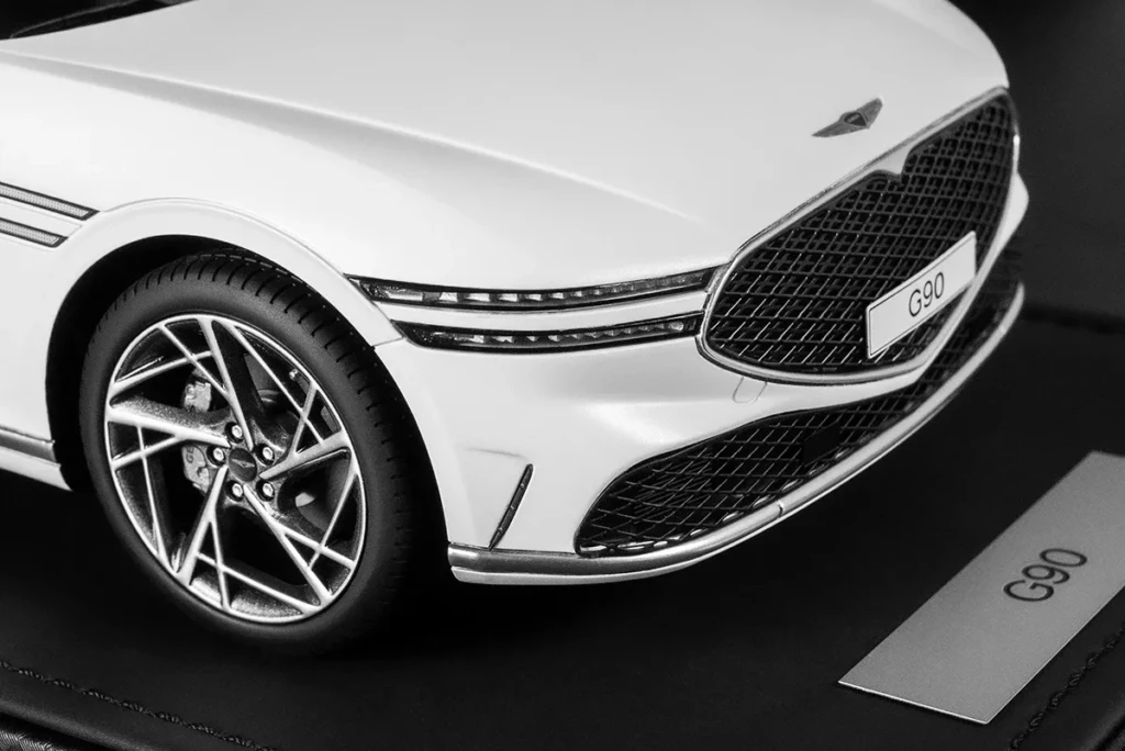 Genesis G90 масштабна модель