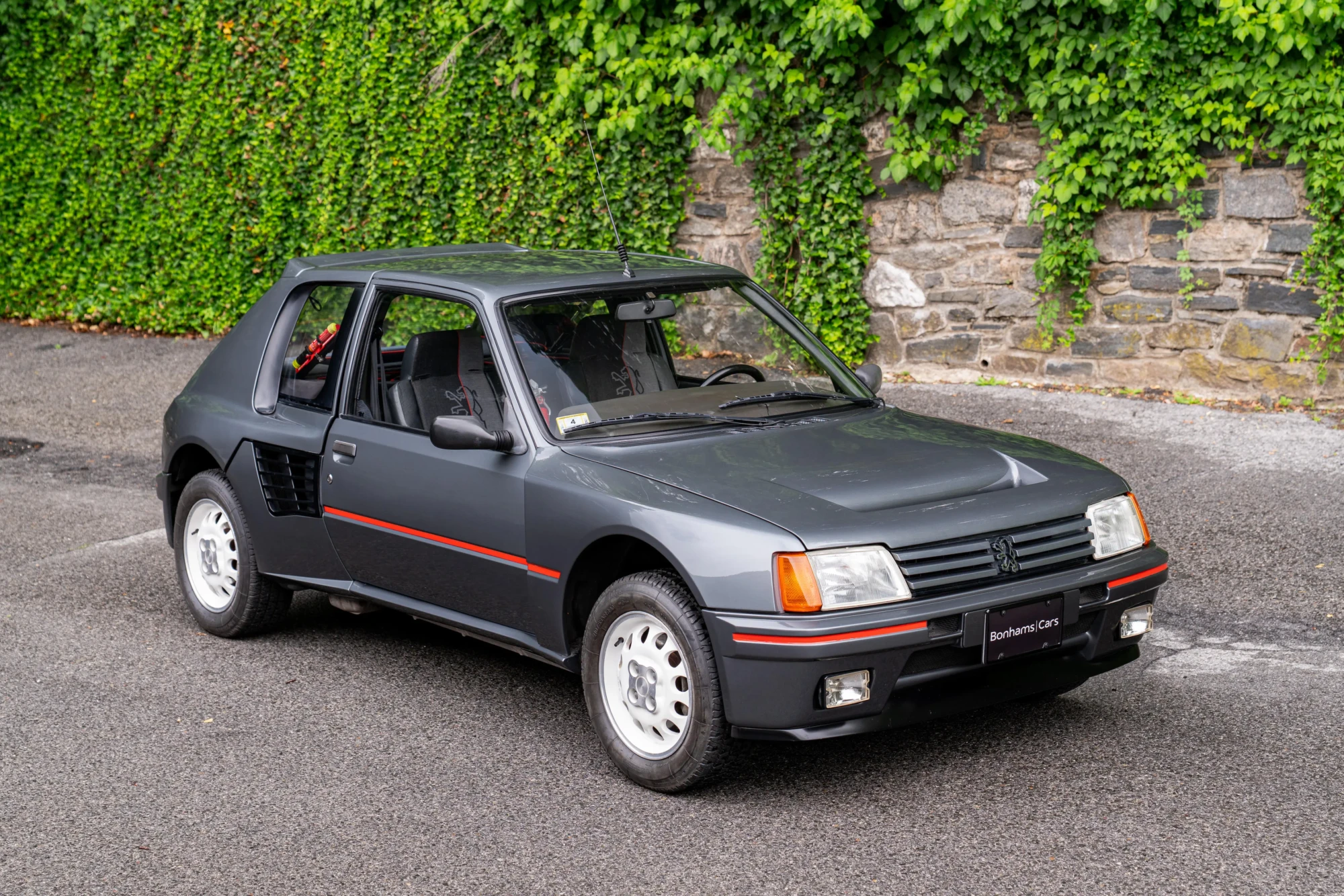 Peugeot 205 Turbo 16