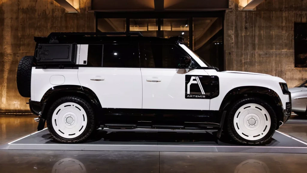 Land Rover Defender Artemis K2 (права частина кузову)