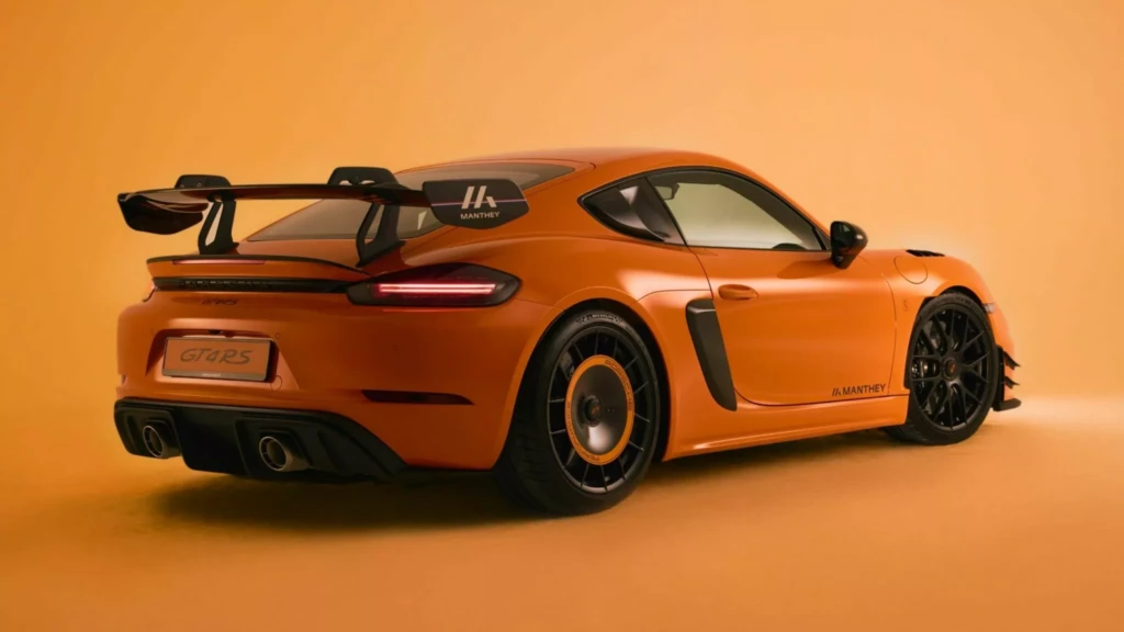 Porsche Cayman GT4 RS