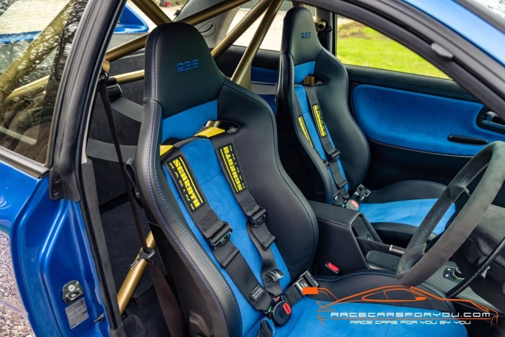 Subaru Prodrive P25 (салон)