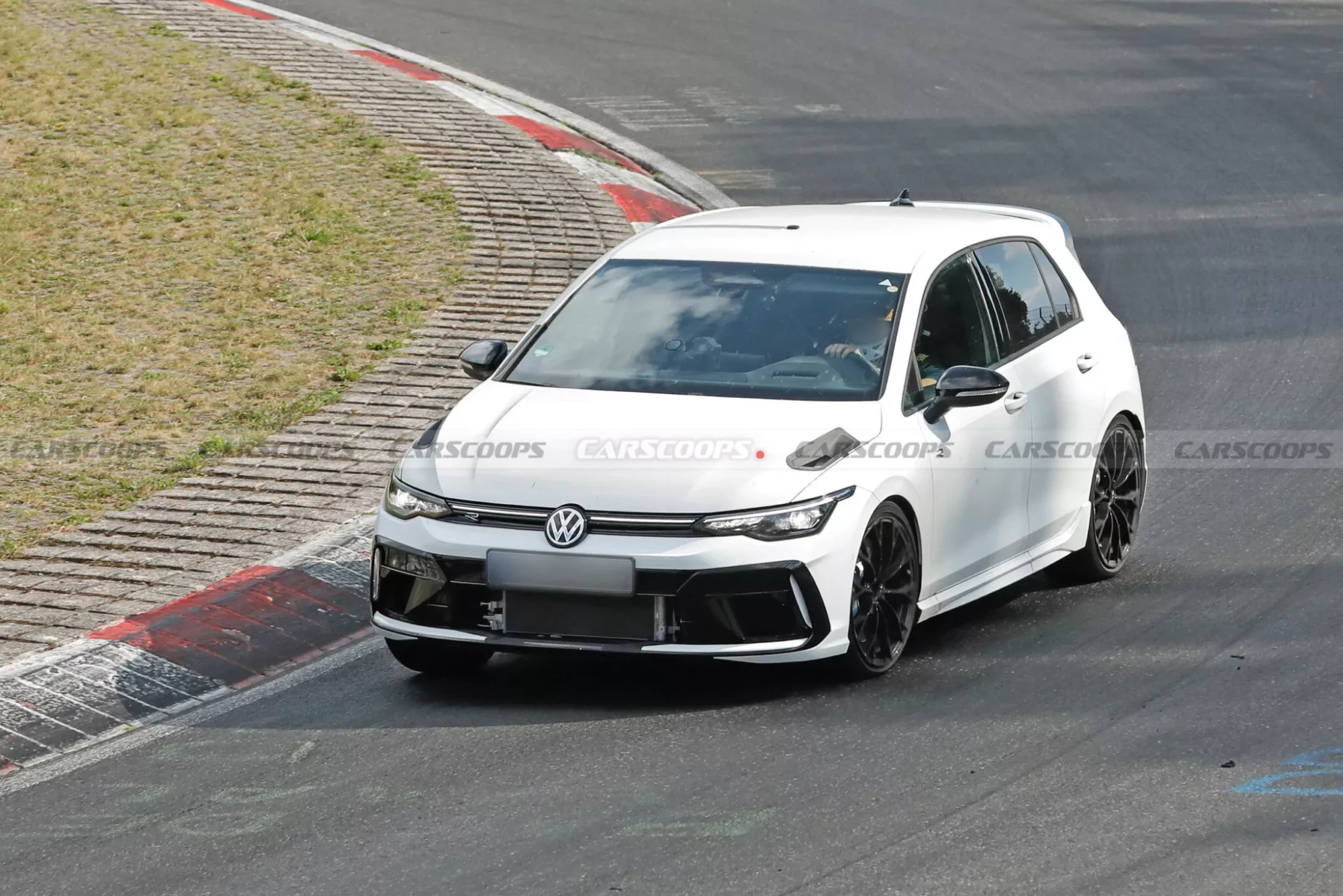 Volkswagen Golf R