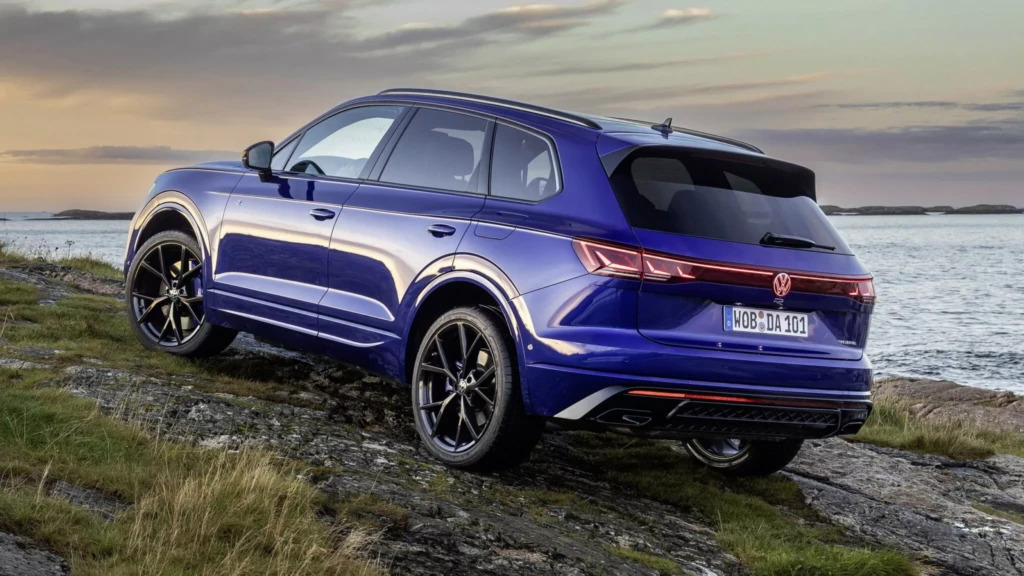 Volkswagen Touareg (задняя часть кузова)