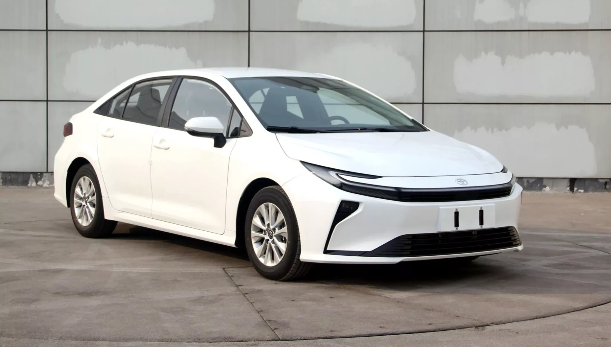 Обновленная Toyota Corolla