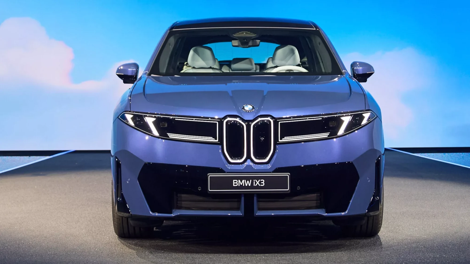 BMW iX3 50 xDrive 2026