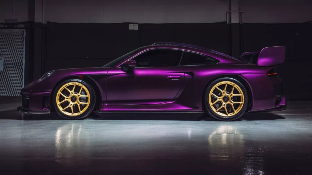 RML GT Hypercar сбоку