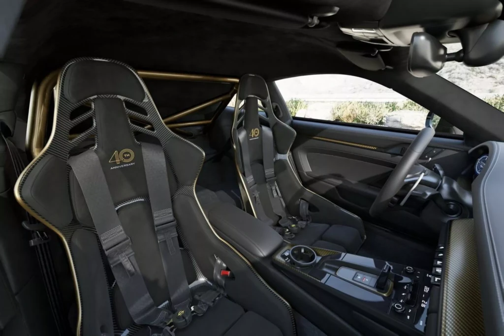 RML GT Hypercar салон