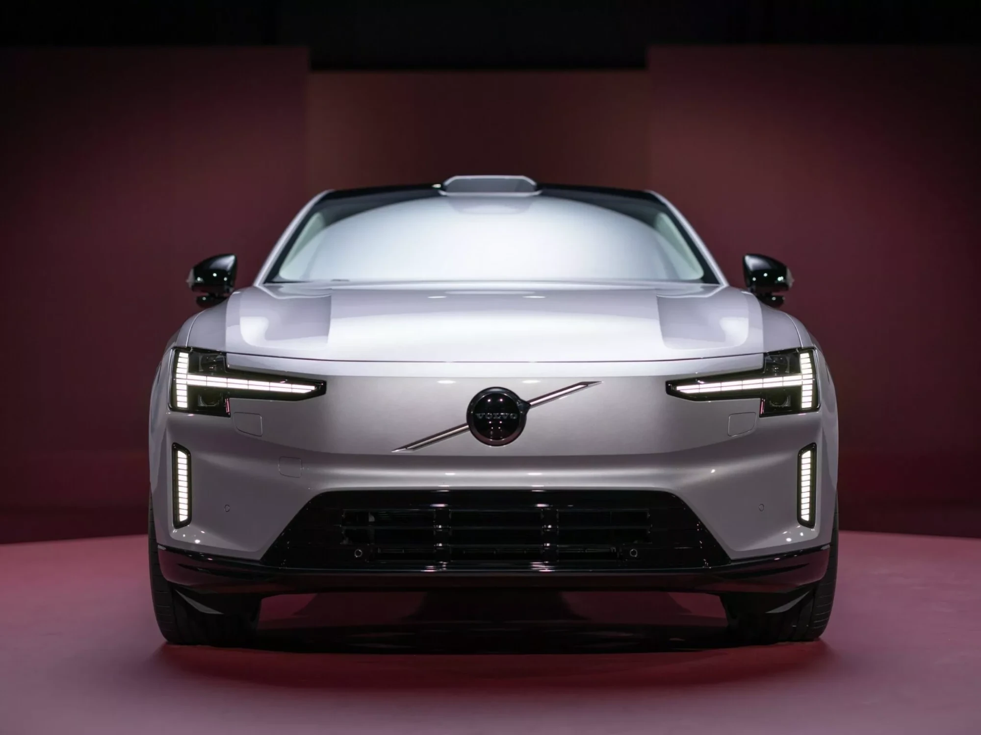 Volvo ES90