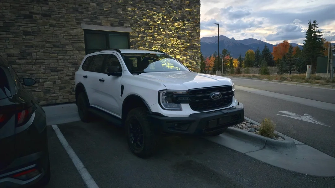 ford-everest-spotted-in-dillon-co-v0-z4w71ms1kesf1