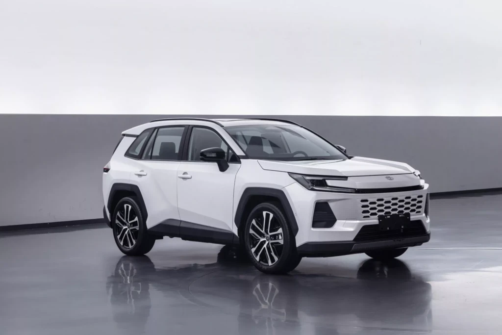 Toyota представила версию RAV4 для Китая — Wildlander – Blog