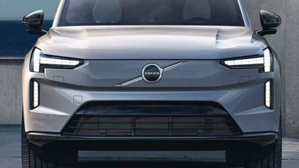 Volvo миллионный гибрид PHEV