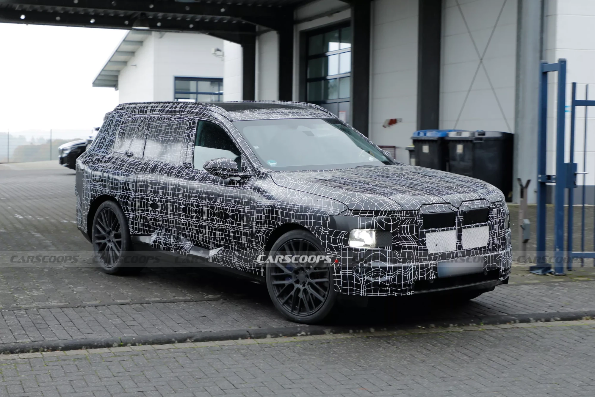 нове покоління BMW X7 2027