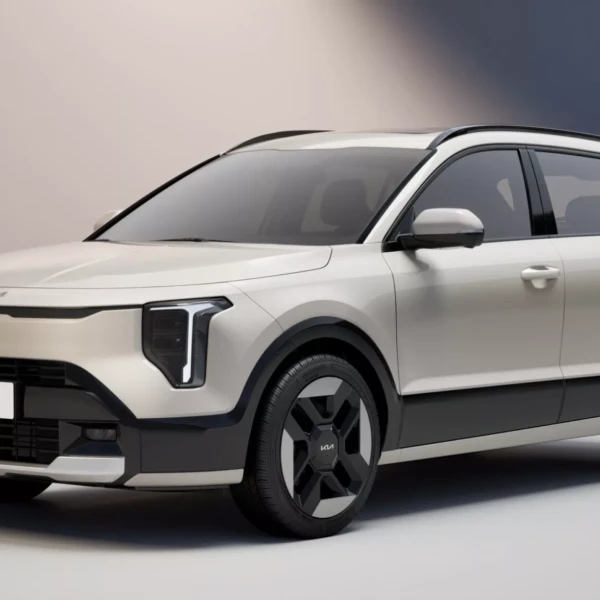 Оновлений Kia Niro: дизайн у стилі EV3 та нові технології в салоні