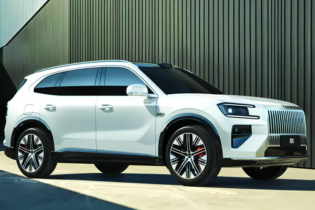 Zeekr 8X: білий кросовер, боковий ракурс, велика решітка та світлодіодні фари