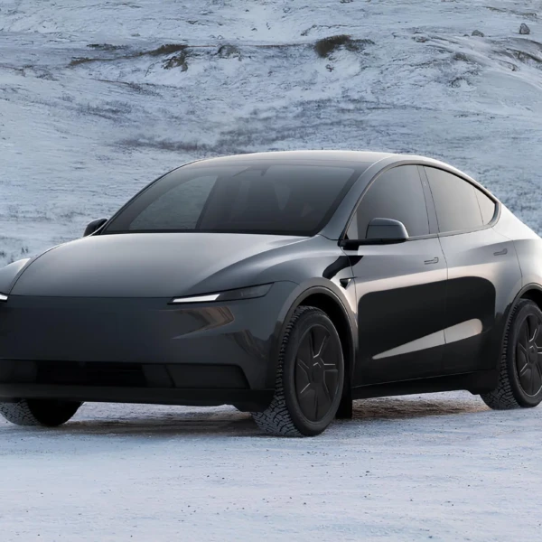 Tesla випустила спрощений Model Y Long Range: дешевше та з меншим запасом ходу