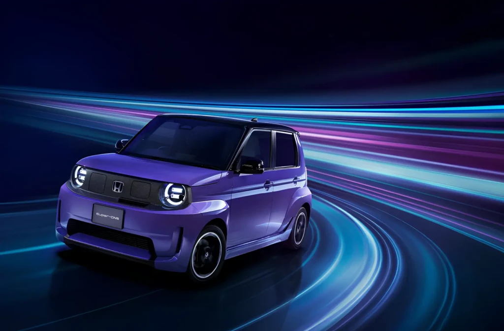 Фіолетовий компактний автомобіль Honda на фоні неонових світлових смуг, стилізований динамічний рендер/постер.