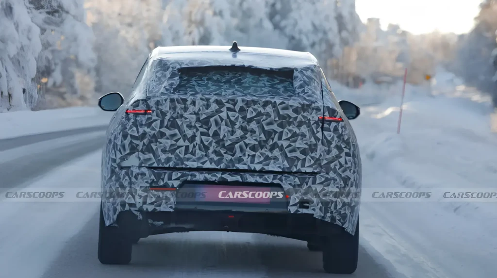 флагманский кроссовер Lancia Gamma