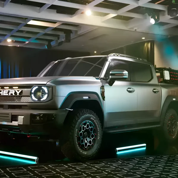 Chery анонсував гібридний пікап із дизелем: що відомо про KP31