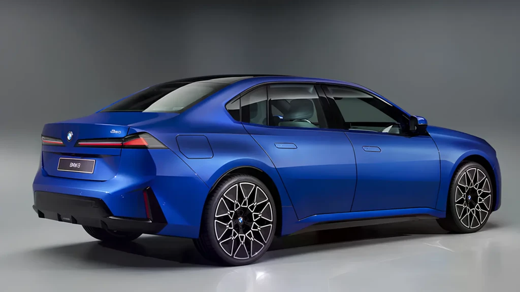 BMW i3 2027 синего цвета, вид спереди сбоку