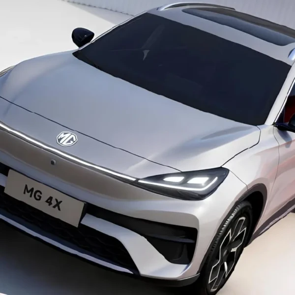 Новий кросовер MG4X: напівтвердотільна батарея та запас ходу 510 км
