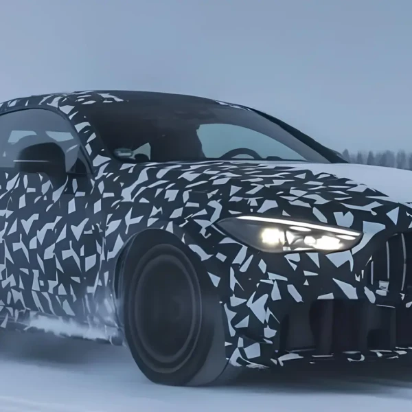 Mercedes CLE 63: новий флагман AMG із серії Mythos