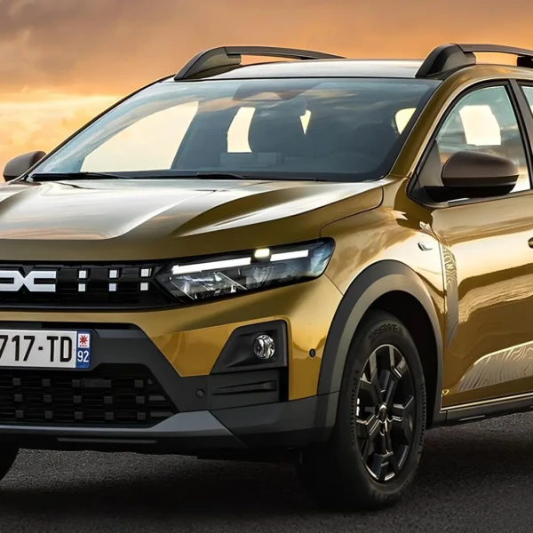 Улюблений бюджетник мільйонів змінює курс: яким буде новий Dacia Sandero