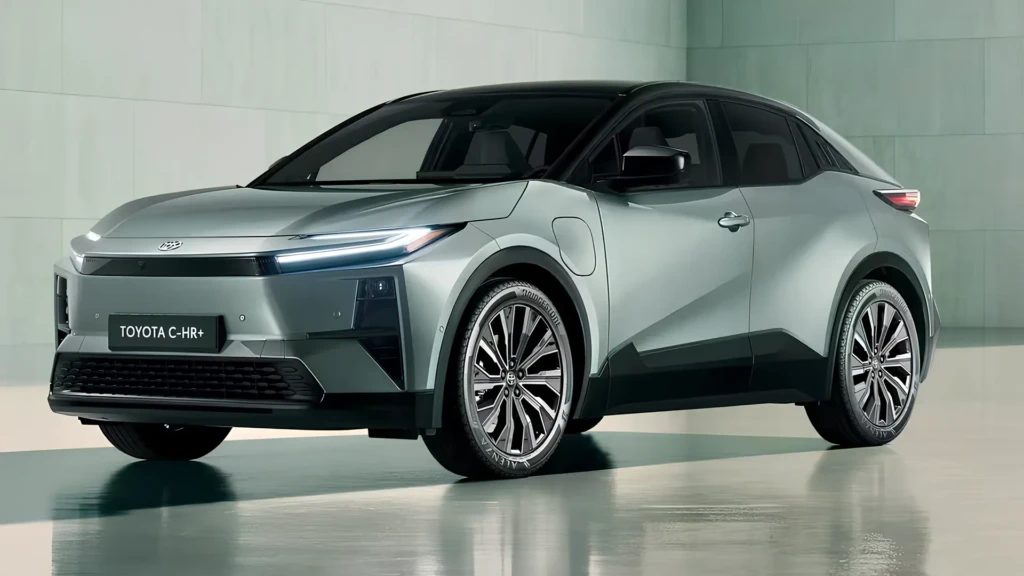 Нова Toyota C-HR+ 2027 сріблястого кольору, вид спереду збоку