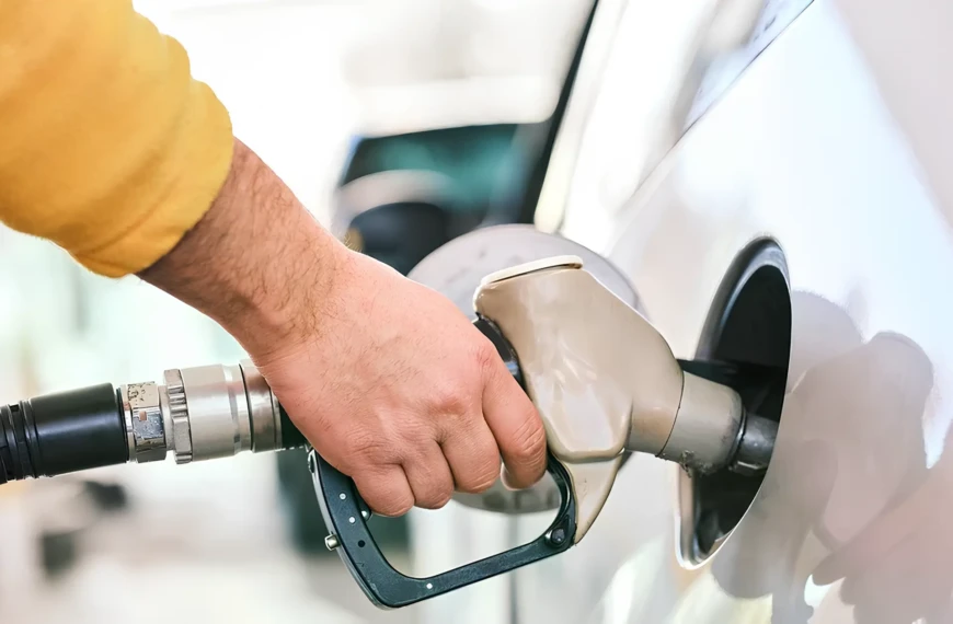 Ціни на пальне в Україні можуть стабілізуватися: що готує уряд