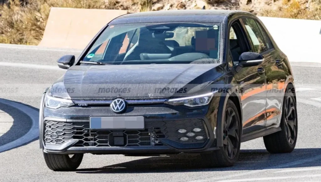 Volkswagen Golf не стане повністю електричним