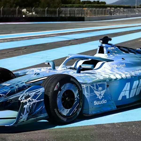 Formula E представила болид Gen4: 816 л.с. и 1,8 секунды до 100 км/ч