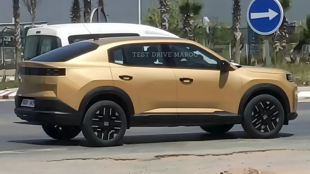 Новий Fiat Fastback на дорожніх тестах