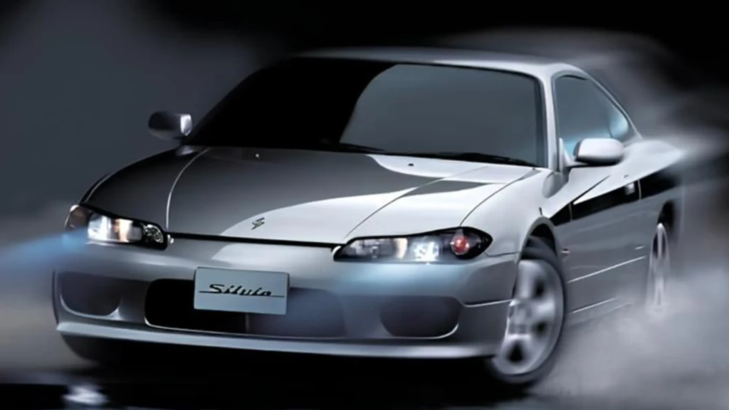 Концептуальний спортивний автомобіль Nissan Silvia у сріблястому кольорі