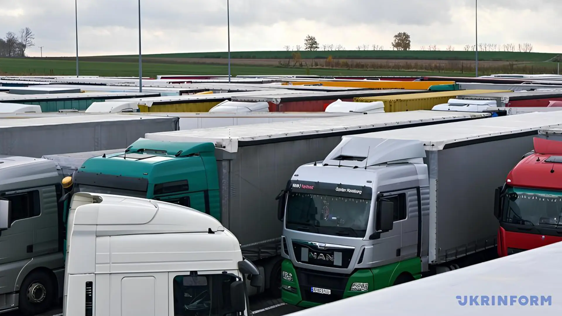 нові комерційні автомобілі в Україні