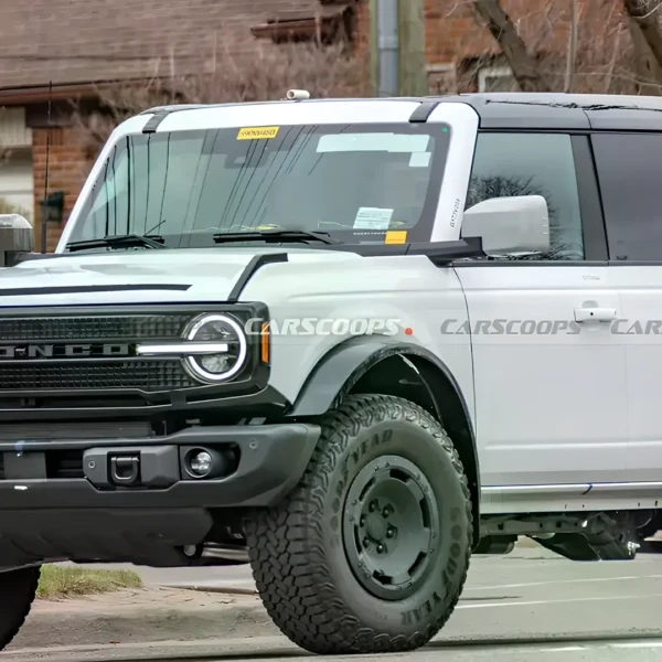 Оновлений Ford Bronco помітили на дорожніх тестах: що зміниться у позашляховику