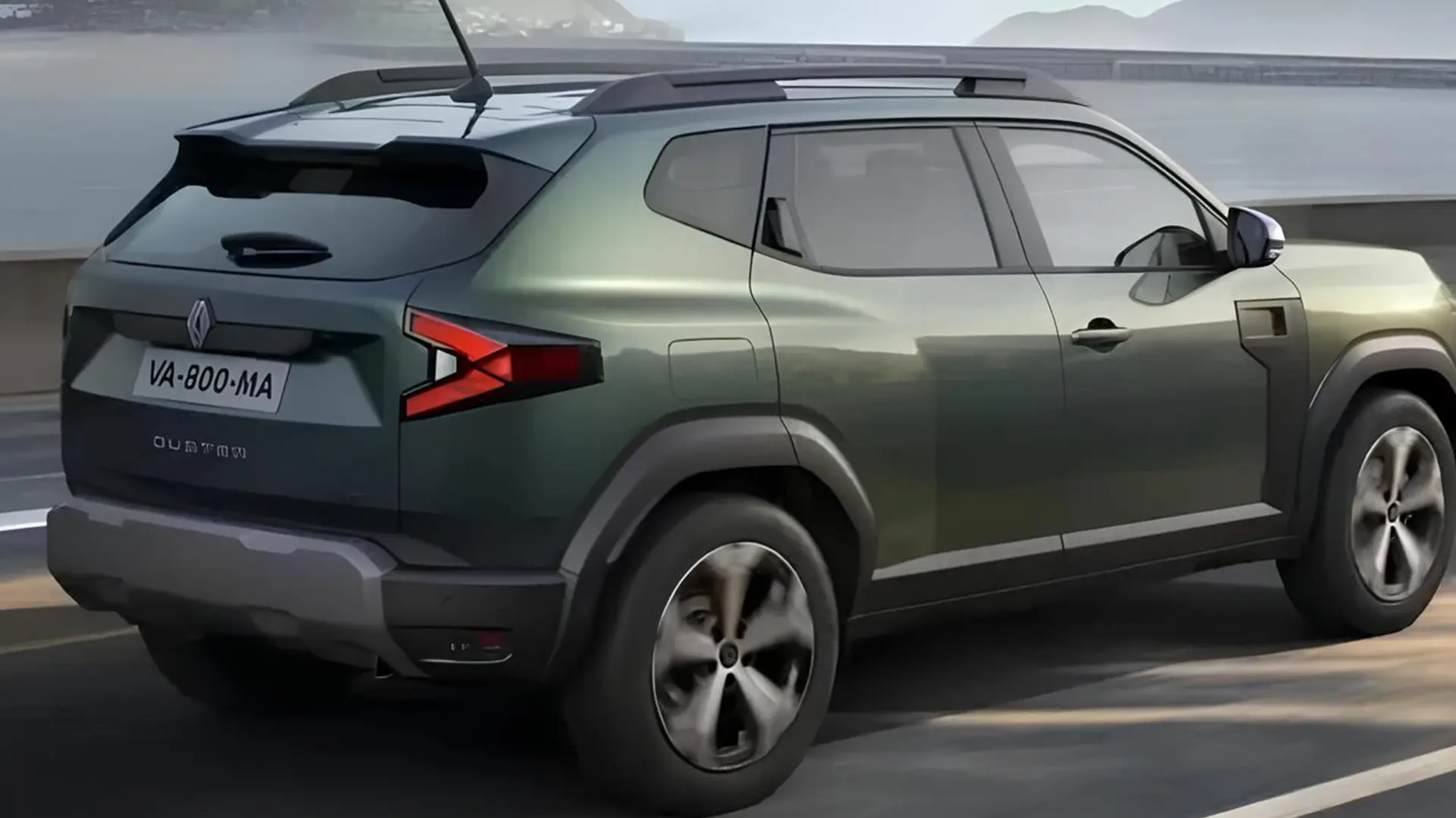 Renault Duster у русі на дорозі біля узбережжя