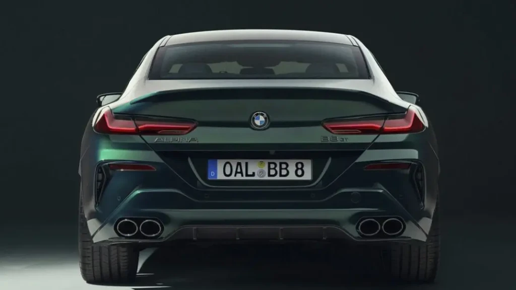 Силует концепт-кара Vision BMW ALPINA на темному тлі