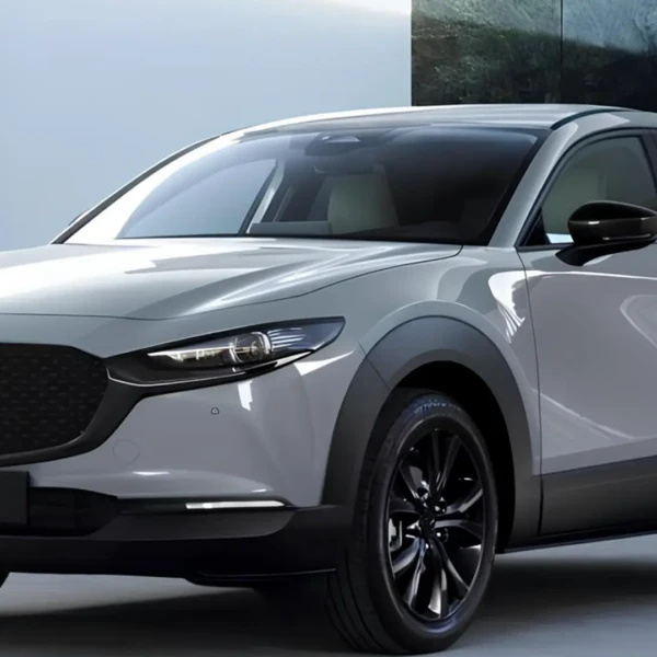 Mazda CX-30 2027 отримала оновлення: нові кольори, оснащення та безпека